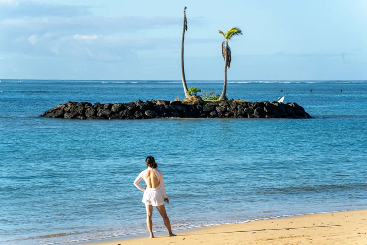 Why Every Woman Needs Colorful Hawaiian Shorts Summer 2025 8 Hawaiian Shorts